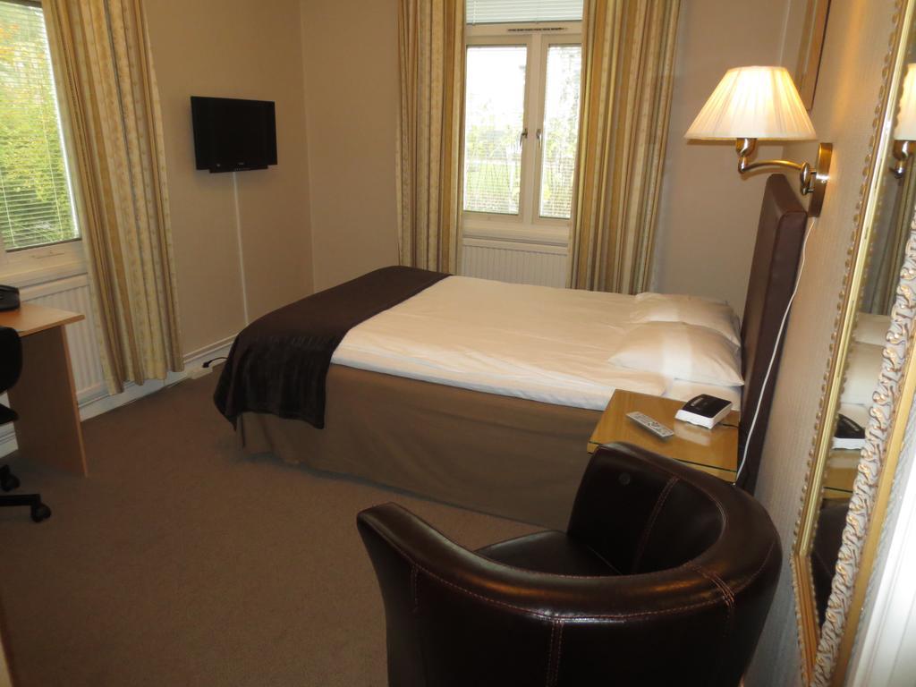 Hotell S:T Olof Falkoping Room photo
